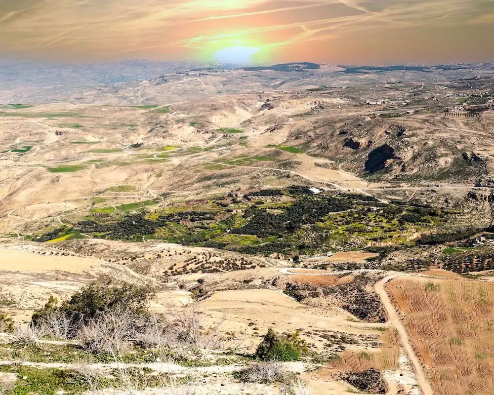 Discover Mount Nebo & Madaba